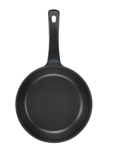 patelnia_tradycyjna_ultimo_20cm.jpg